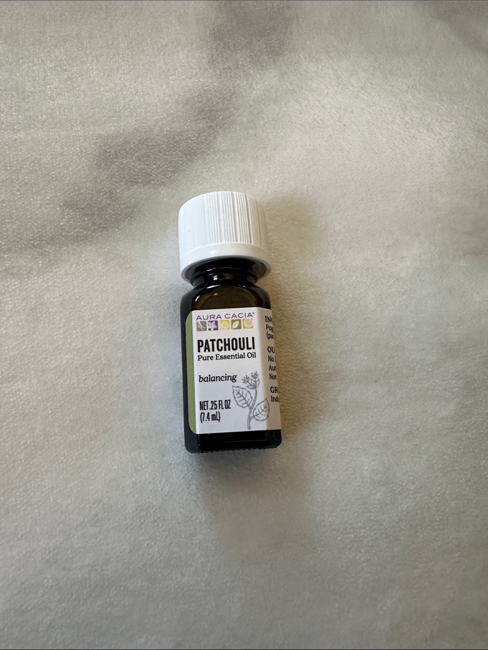 🆕 Aura Cacia Patchouli Pure Essential Oil .25 fl oz